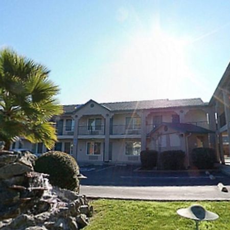 Cloverdale Wine Country Inn & Suites Zewnętrze zdjęcie