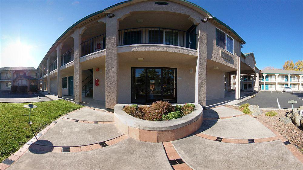 Cloverdale Wine Country Inn & Suites Zewnętrze zdjęcie